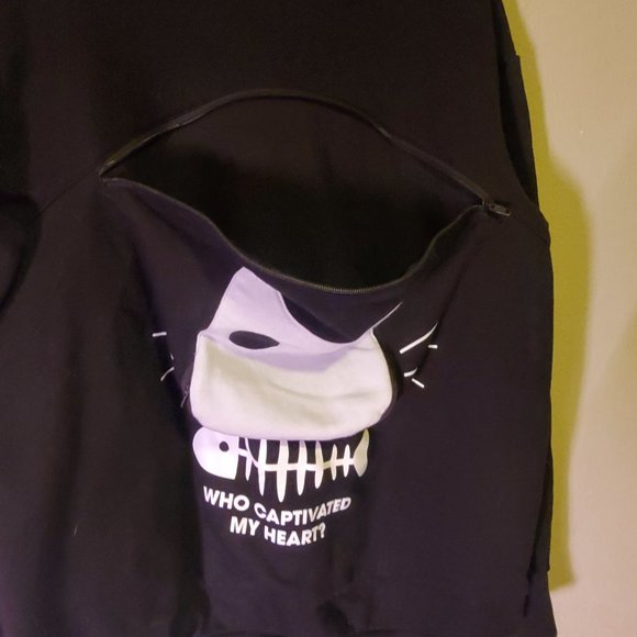 Black Pet Carrier Hoodie Sweatshirt - UNISEX - (IKEA PANDA NOT INCLUDED) - Picture 3 of 7